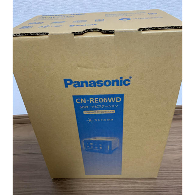 Panasonic - 【新品】カーナビ　ストラーダ　CN-RE06WD ②