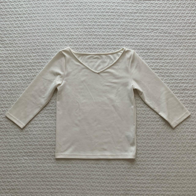 GU(ジーユー)のGU 七分袖カットソー ホワイト レディースのトップス(カットソー(長袖/七分))の商品写真