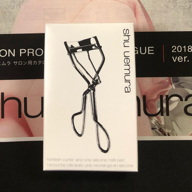 shu uemura(シュウウエムラ)の【新品】シュウウエムラ ビューラー アイラッシュカーラーN コスメ/美容のメイク道具/ケアグッズ(ビューラー・カーラー)の商品写真