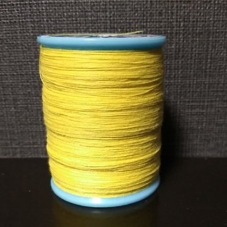  ミシン糸 700m  スパン  シャッペスパン 刺繍糸 黄色  #60(生地/糸)