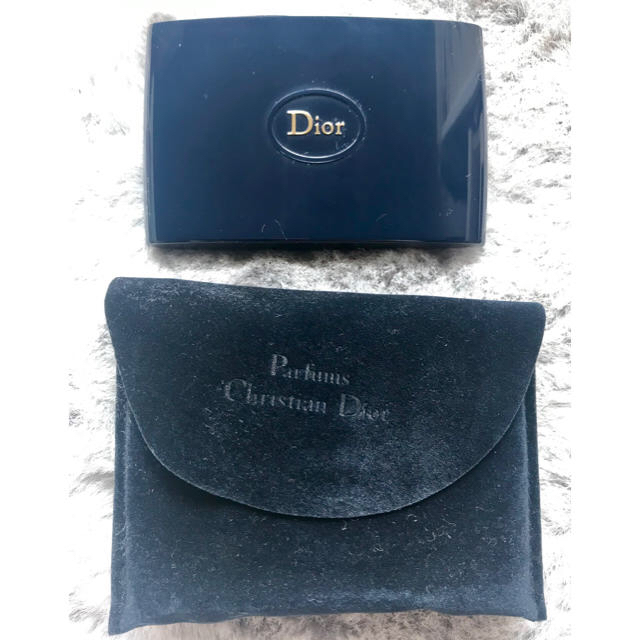 Christian Dior(クリスチャンディオール)のディオール ミニメイクパレット05☆ケース付き♪ コスメ/美容のベースメイク/化粧品(アイシャドウ)の商品写真