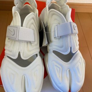 【美品】NIKE アクアリフト　25㎝