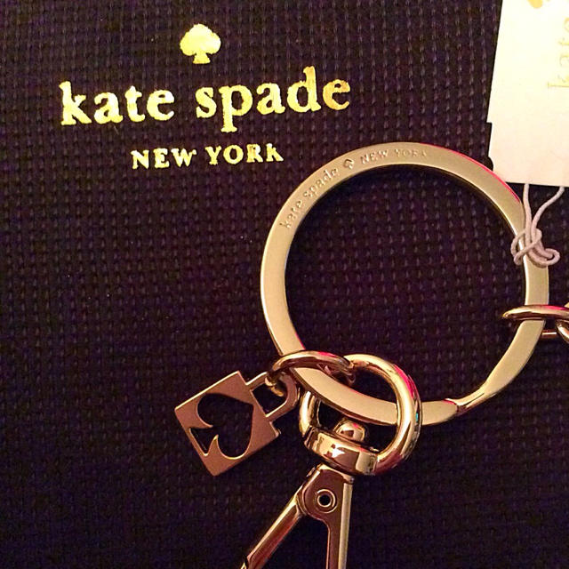 kate spade new york(ケイトスペードニューヨーク)のks♠︎新作 ハート型♡キーホルダー♡ レディースのファッション小物(その他)の商品写真