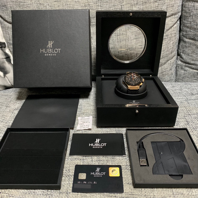 HUBLOT(ウブロ)のウブロ HUBLOT ビッグバン BIGBANG時計 301.PB.131.RX メンズの時計(腕時計(アナログ))の商品写真