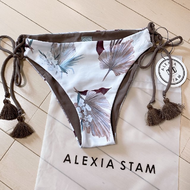 ALEXIA STAM(アリシアスタン)のALEXIA STAM アリシアスタン ビキニ ボトムス M 水着 ビキニ レディースの水着/浴衣(水着)の商品写真