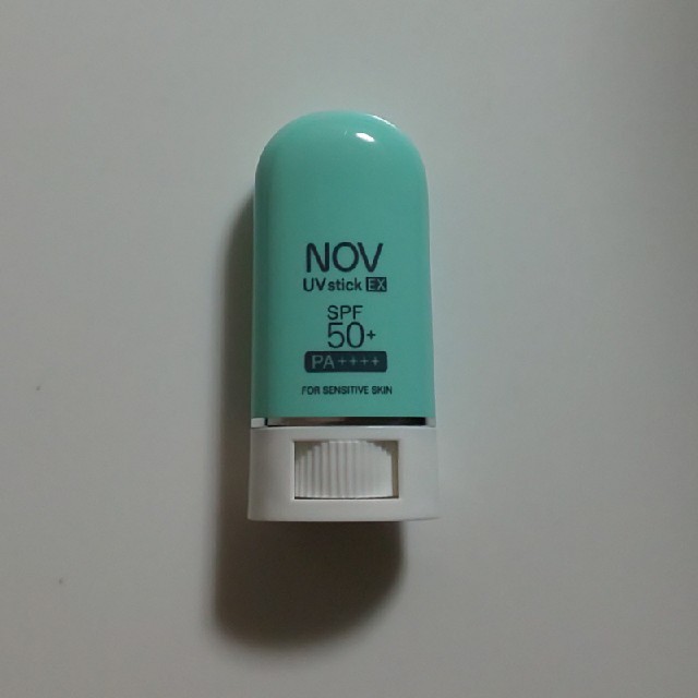 NOV(ノブ)のノブ  UVスティックEX コスメ/美容のボディケア(日焼け止め/サンオイル)の商品写真