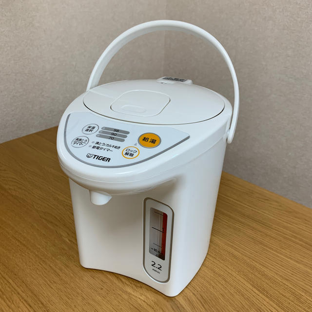 【新品】タイガー マイコン 電動ポット PDRーG221w ホワイト