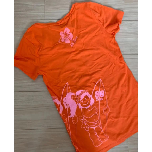 88TEES(エイティーエイティーズ)の【新品❗️未使用】ハワイ88tees レディース　Tシャツ レディースのトップス(Tシャツ(半袖/袖なし))の商品写真