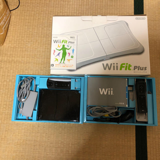 ウィー(Wii)のwill本体、wil lfitplus.ソフト(家庭用ゲーム機本体)