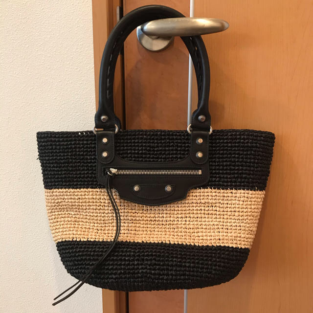 バレンシアガ カゴ bag