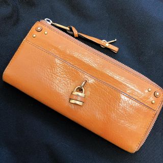 クロエ(Chloe)の★訳あり格安★ Chloe Ｌ字型ラウンドファスナー　キャロット(長財布)