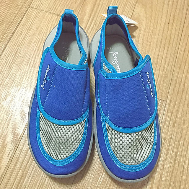 【未着用】Honu Surf ギッズ マリンシューズ 21㎝ キッズ/ベビー/マタニティのキッズ靴/シューズ(15cm~)(その他)の商品写真