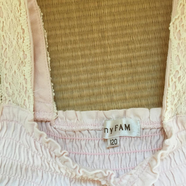 anyFAM(エニィファム)のany fam キャミトップス　120 キッズ/ベビー/マタニティのキッズ服女の子用(90cm~)(Tシャツ/カットソー)の商品写真