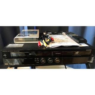 シャープ(SHARP)のシャープ　 HDD　ビデオ一体型　DVD　レコーダー 　DV-ACV52 S(DVDレコーダー)
