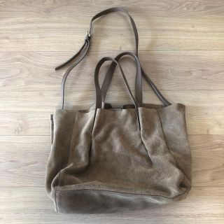 ザラ(ZARA)のzara  スウェードバッグ(ショルダーバッグ)