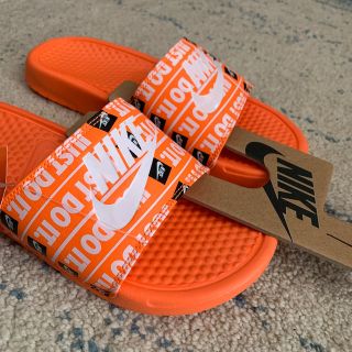 ナイキ(NIKE)のナイキ　ベナッシ(サンダル)