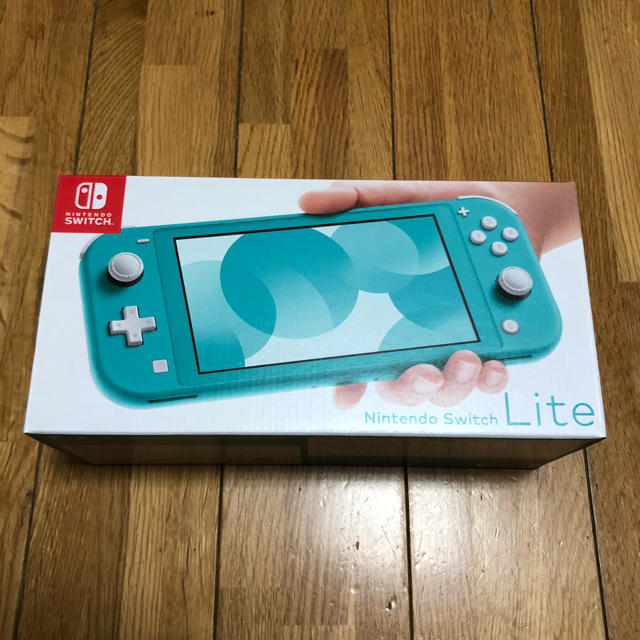 nintendo switch ターコイズ　任天堂