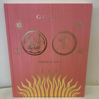 グッチ(Gucci)のGUCCIファションブック(ファッション/美容)