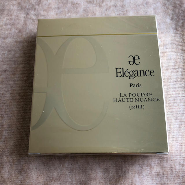 オートニュアンス✨新品　Elegance ラ　プードル　フェイスパウダー　Ⅲ　レフィル　8.8g