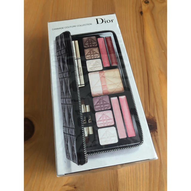 Dior(ディオール)のDior    CANNAGE COUTURE COLLECTION コスメ/美容のキット/セット(コフレ/メイクアップセット)の商品写真
