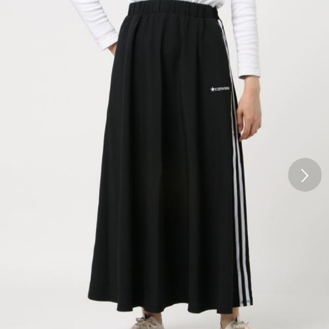 CONVERSE(コンバース)の【LAM様専用】サイドラインフレアスカート BK レディースのスカート(ロングスカート)の商品写真