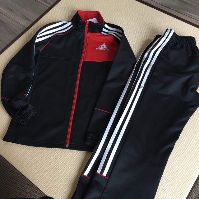 adidas(アディダス)のビッキ〜様専用アディダス⭐︎ジャージ上下 キッズ/ベビー/マタニティのキッズ服男の子用(90cm~)(その他)の商品写真