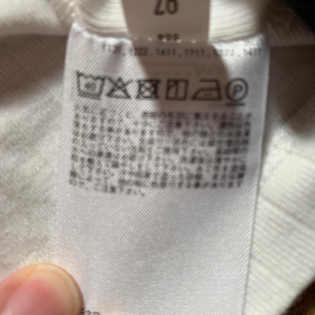 UNIQLO(ユニクロ)のUNIQLO シャツ レディースのトップス(Tシャツ(半袖/袖なし))の商品写真