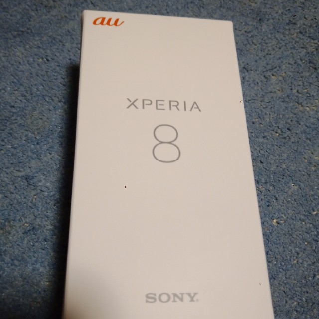 Xperia 8 ホワイト 64 GB SIMフリースマートフォン本体