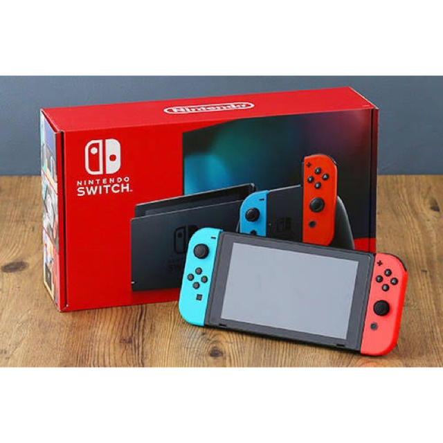 Nintendo Switch(ニンテンドースイッチ)の任天堂　Switch エンタメ/ホビーのゲームソフト/ゲーム機本体(家庭用ゲーム機本体)の商品写真