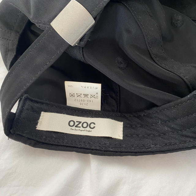 OZOC(オゾック)の黒キャップ　OZOC レディースの帽子(キャップ)の商品写真