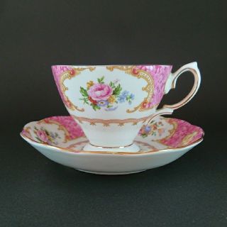 ロイヤルアルバート(ROYAL ALBERT)のロイヤルアルバート「Lady Carlyle」カップ&ソーサー　ヴィンテージ (グラス/カップ)