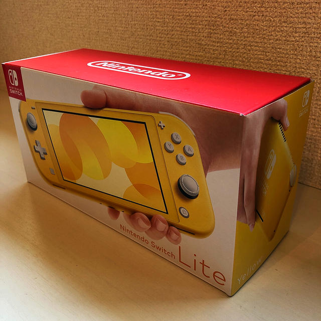 ゲームソフトゲーム機本体Nintendo Switch Lite イエロー