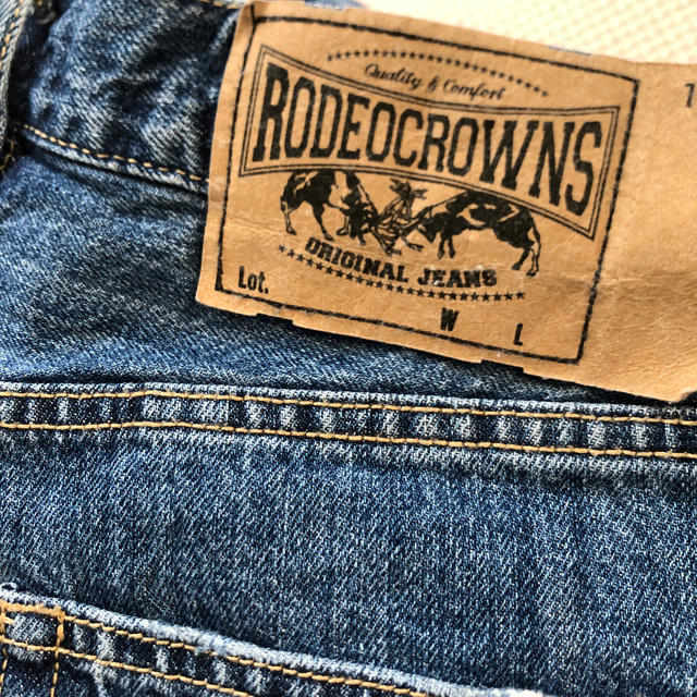 RODEO CROWNS(ロデオクラウンズ)のRODEO CROWNS★ロデオクラウンズ　ペイズリー柄デニムショートパンツ　M レディースのパンツ(デニム/ジーンズ)の商品写真