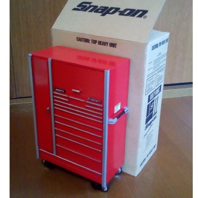 ショッピングセール スナップオン snap-on ミニチュア工具箱型 貯金箱