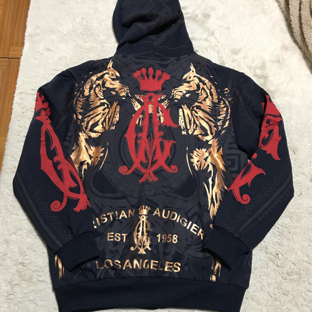 Ed Hardy - クリスチャンオードジェー christian Audigier パーカーの通販 by kの系譜's shop|エドハーディーならラクマ Ed Hardy - クリスチャンオードジェー christian Audigier パーカーの通販 by kの系譜's shop|エドハーディーならラクマ