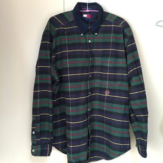 トミーヒルフィガー(TOMMY HILFIGER)のTOMMY シャツ & 白カーデ(シャツ/ブラウス(長袖/七分))