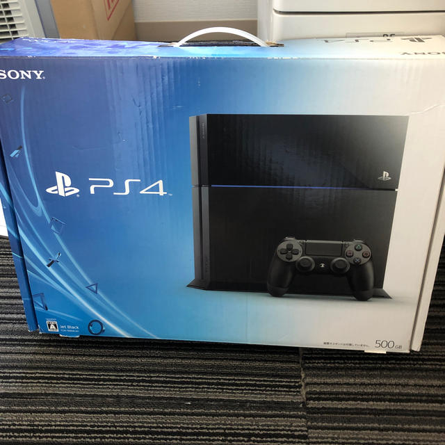 PlayStation4(プレイステーション4)のSONY PlayStation4 本体 CUH-1000AB01 エンタメ/ホビーのゲームソフト/ゲーム機本体(家庭用ゲーム機本体)の商品写真