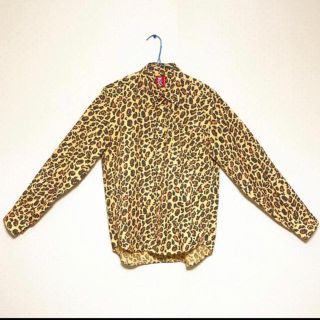 アベイシングエイプ(A BATHING APE)のA BATHING APE ヒョウ柄　レオパード柄　シャツ(シャツ)