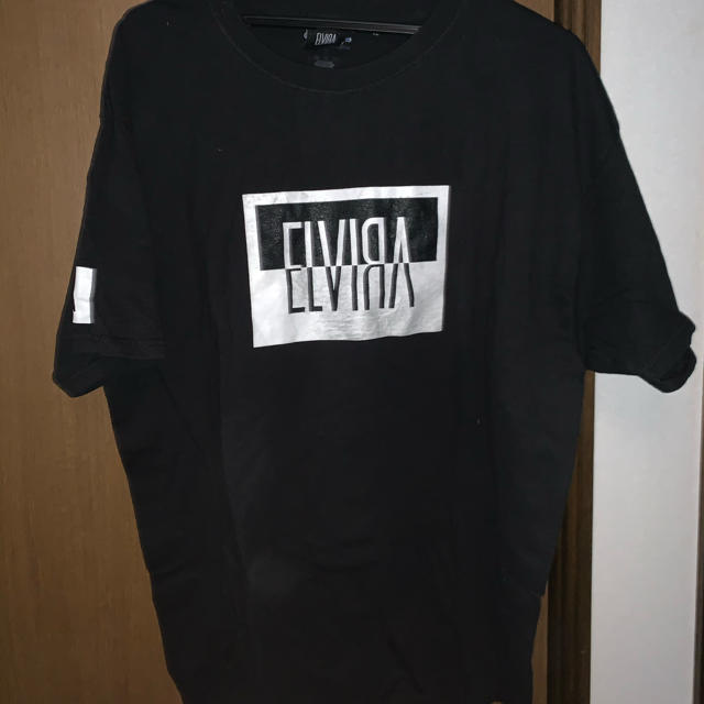 ELVIA(エルヴィア)のelvira ボックスロゴTシャツ　XL 2週間限定　5月7日まで メンズのトップス(Tシャツ/カットソー(半袖/袖なし))の商品写真