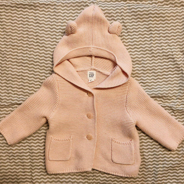 babyGAP(ベビーギャップ)の［コケシ様］babygap くまカーディガン 薄ピンク 60 キッズ/ベビー/マタニティのベビー服(~85cm)(カーディガン/ボレロ)の商品写真