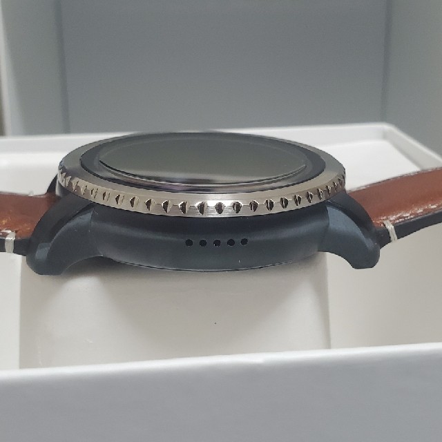 FOSSIL(フォッシル)のFossil Q Explorist ジェネレーション3 FTW4004 メンズの時計(腕時計(デジタル))の商品写真