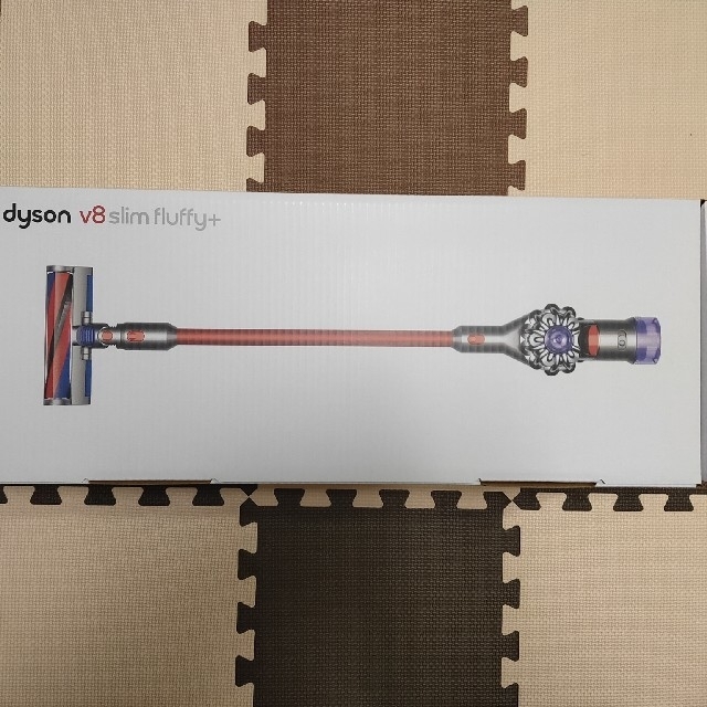 新品 Dyson v8 slim  fluffy+