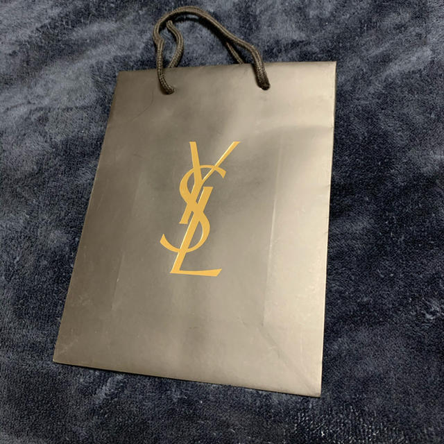 Yves Saint Laurent Beaute(イヴサンローランボーテ)のイブサンローランYSL♡ショップ袋 レディースのバッグ(ショップ袋)の商品写真