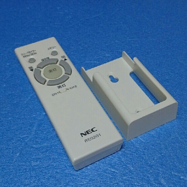 NEC(エヌイーシー)のリモコン (照明用) インテリア/住まい/日用品のライト/照明/LED(その他)の商品写真