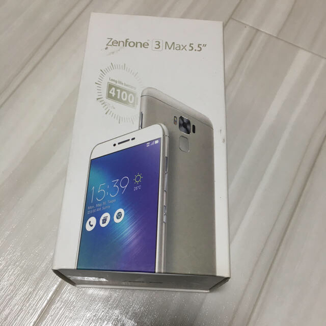 ASUS(エイスース)のzenfone3max 5.5 スマホ/家電/カメラのスマートフォン/携帯電話(スマートフォン本体)の商品写真