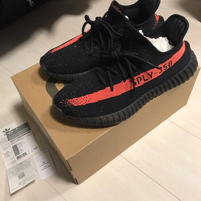 adidas(アディダス)のYEEZY BOOST 350 V2 CORE BLACK RED BY9612 メンズの靴/シューズ(スニーカー)の商品写真