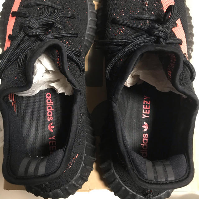 adidas(アディダス)のYEEZY BOOST 350 V2 CORE BLACK RED BY9612 メンズの靴/シューズ(スニーカー)の商品写真