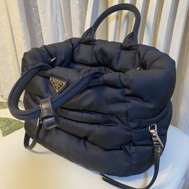 ★美品★TESSTO BOMBERショルダー付き ネロ ハンドバッグ PRADA