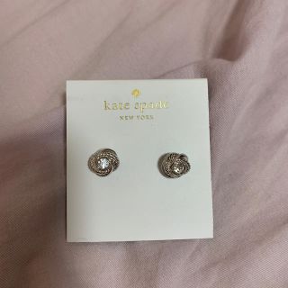 ケイトスペードニューヨーク(kate spade new york)の【未使用新品】ケイトスペード  パールピアス(ピアス)