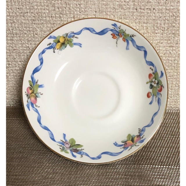 廃盤品 ウェッジウッド ウィリアムズバーグリボン カップ&ソーサー